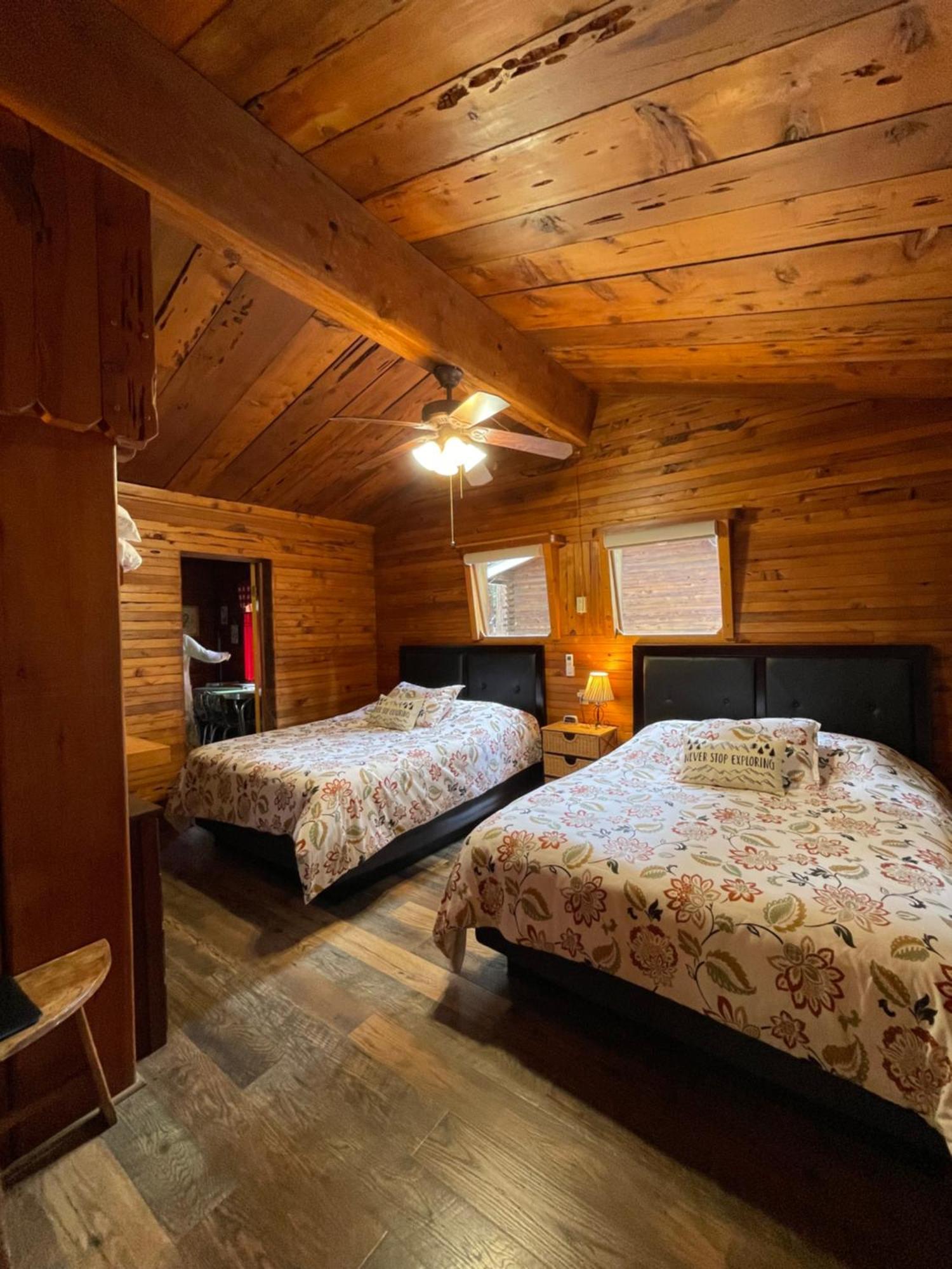 Sierra Sky Lodge Sloat Eksteriør billede